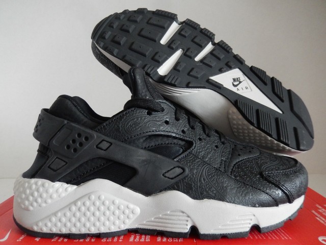 womens black huaraches size 7