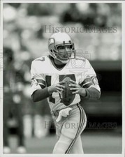 1983 Press Photo Dave Krieg in action, Seattle Seahawks football - afa05864