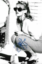 Deborah Karen Unger Autogramm signed 20x30 cm Bild s/w
