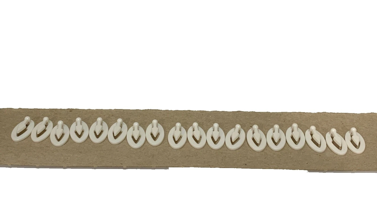 Белые жетоны для пластиковых игр