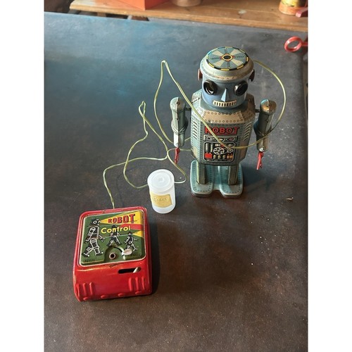 Linemar Tin Robot R-35 Original 1950s Tin Toy Size 19cm No Box Rare