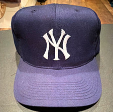 Vintage 90 s New York Yankees NY Logo Blue MLB Baseball Snapback Cap Hat - MLB