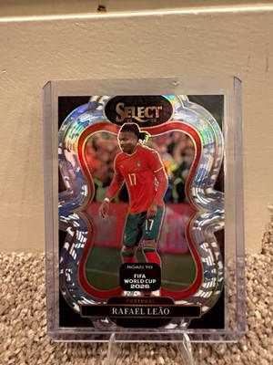 Panini Select Road to FIFA WC 2026 Rafael Leão #150 Mezzanine Prizm 01/49