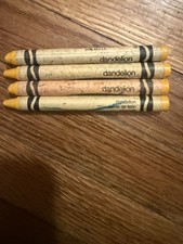 Crayola Dandelion Yellow Crayons Lot Of 4