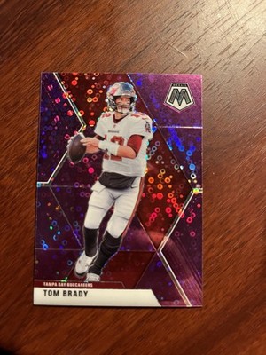 2020 Panini Mosaic - Tom Brady #135 Purple No Huddle Prizm /50