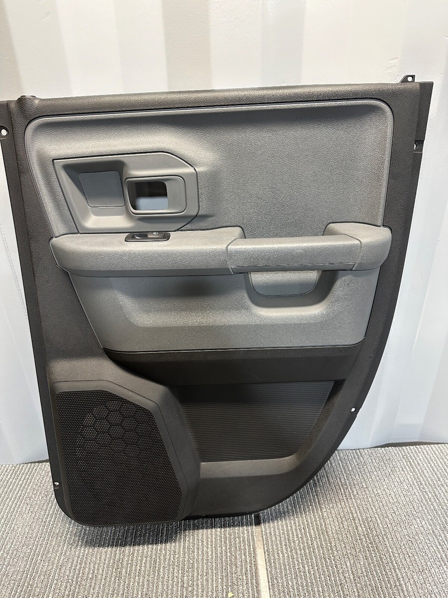 ✓ 2013-2022 RAM 1500 classic QUAD CAB RIGHT REAR DOOR TRIM PANEL