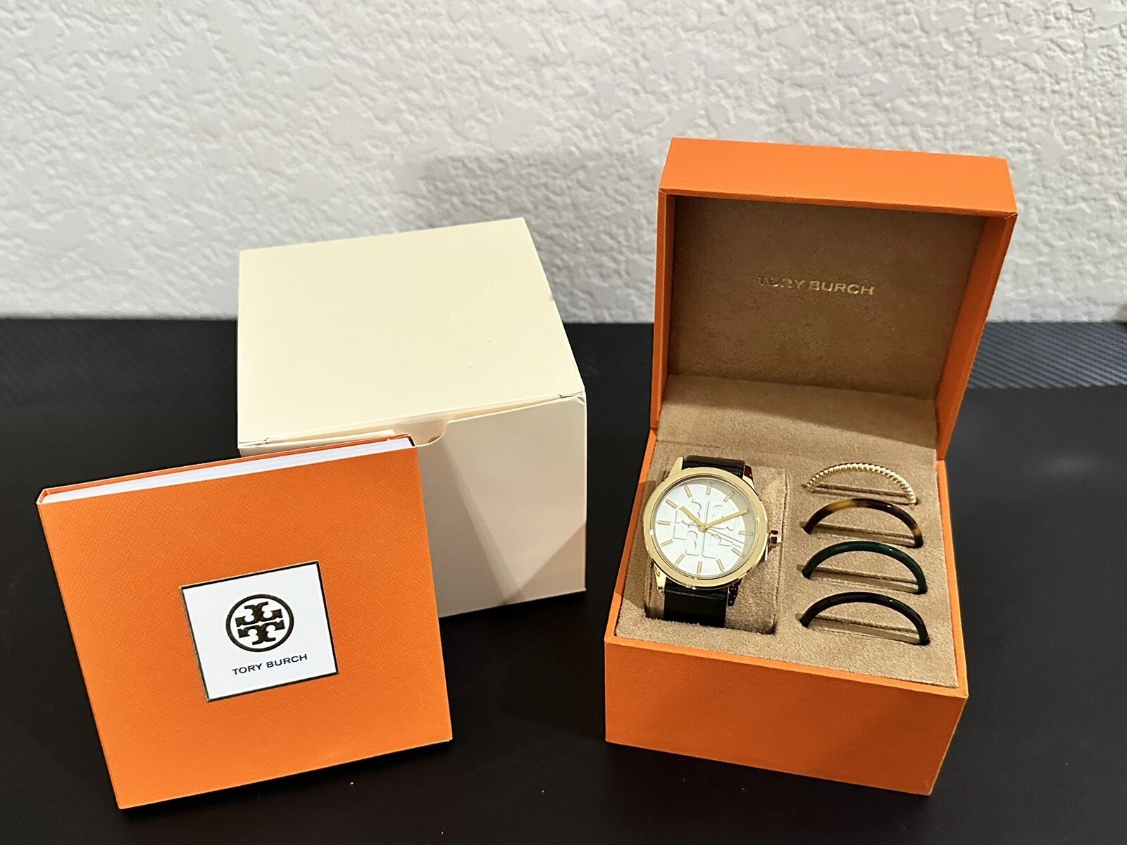 Set regalo Tory Burch TBW2018 Cinturino in pelle Gigi cinque anelli intercambiabili nuovo con etichette