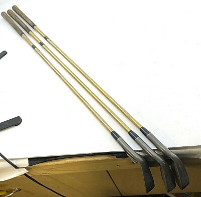 Dunlop Golf Clubs Jan Style 701 Irons 4, 6, 7 Irons Right Handed