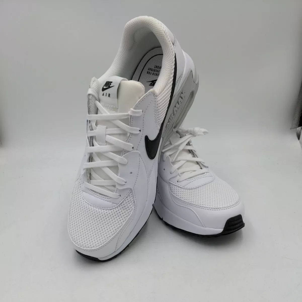 Nike wmns deals sneaker