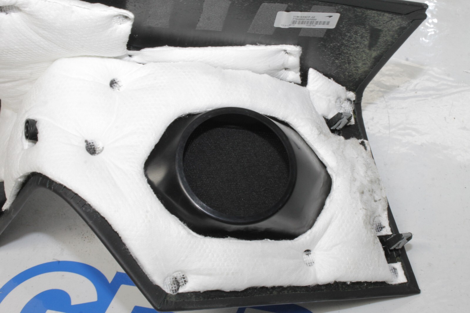 12-14 MCLAREN MP4-12C 12C 570 650 OEM RH PASSENGER LEATHER SPEAKER 11N1534CP  13