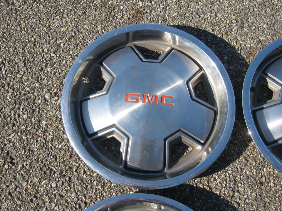 Tapacubos originales GMC Sonoma S10 S15 1982 a 1988 14 pulgadas cubiertas de rueda Foto 3 de 4