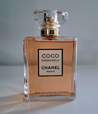 Coco Mademoiselle eau de parfum von Chanel, 50 Ml, volle Flasche,einmal gesprüht
