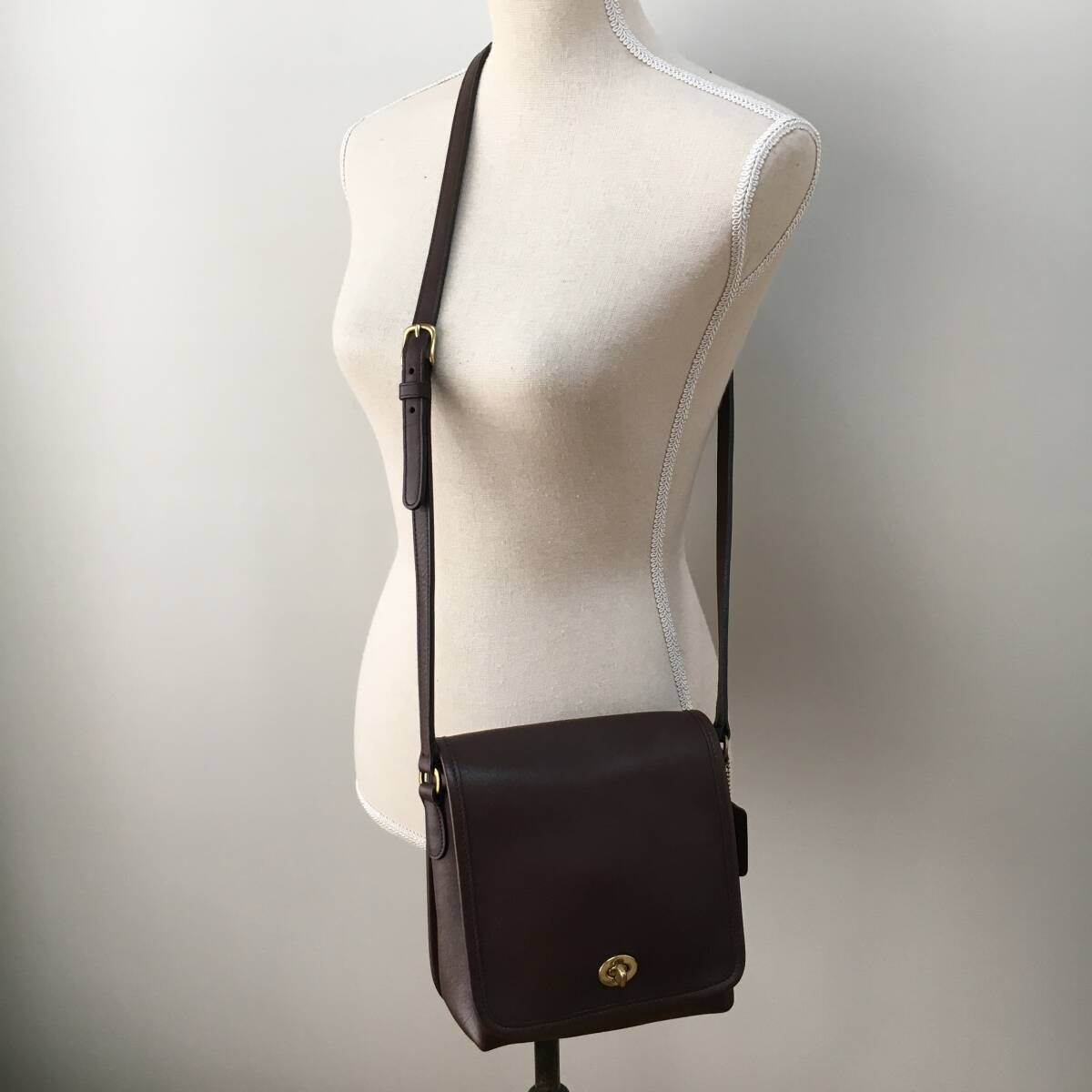 Vintage COACH Leather Shoulder Bag 11835 Pre-Owned