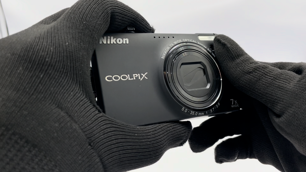 Excellent Nikon COOLPIX S6000 black 7x Zoom Compact Digital Camera