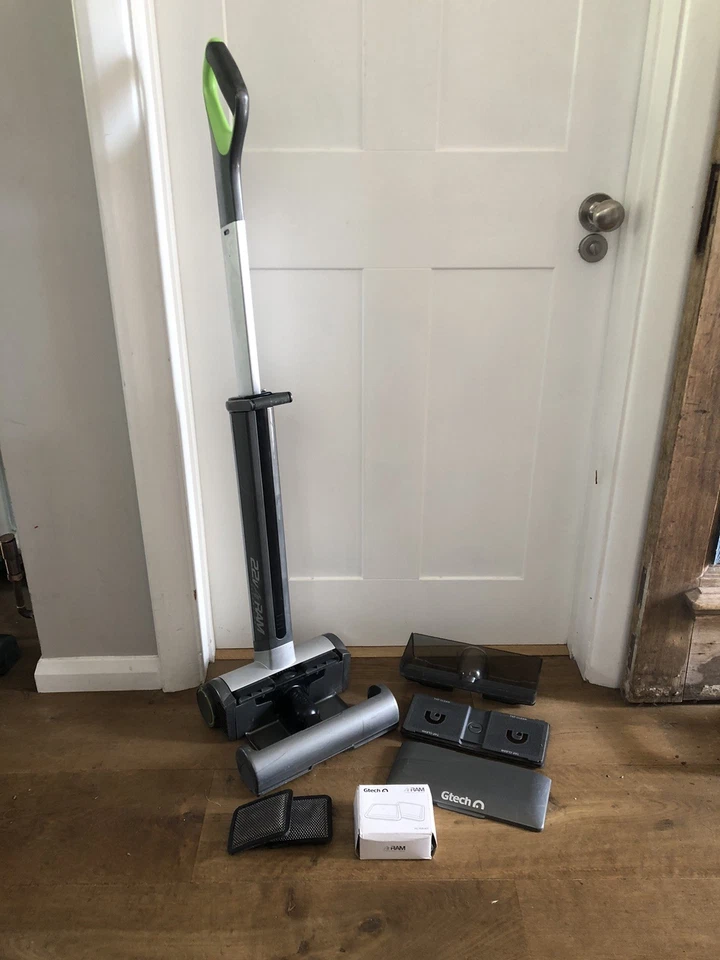 Gtech Airram Vacuum Cleaner DM001 AR02 MK1 Cordless Upright charger Filters BH77 - Image 3 of 4