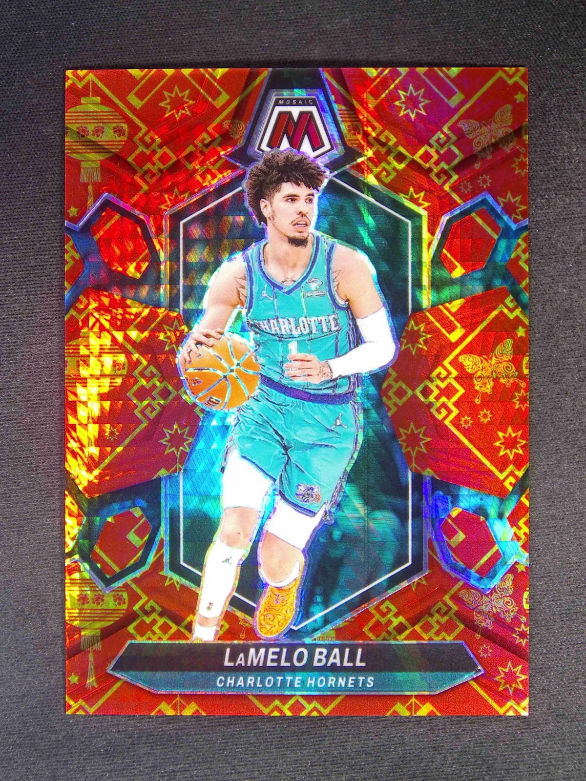 2023-24 Panini Mosaic LaMelo Ball #122 Lucky Envelopes /8