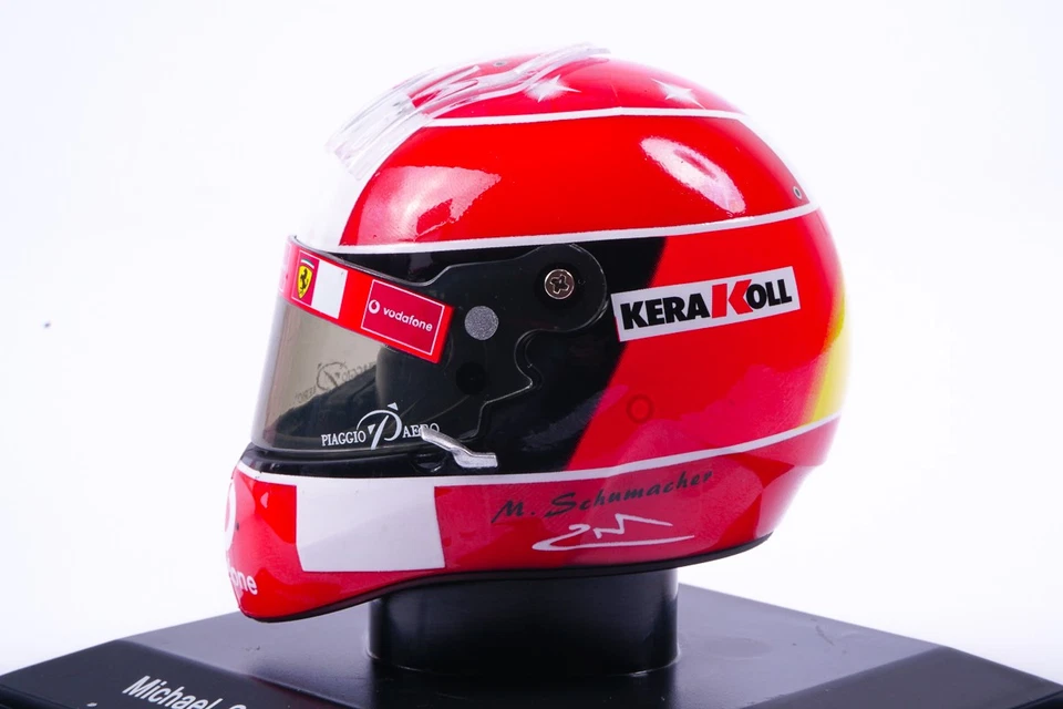 Modellino Casco Michael Schumacher Ferrari 2002 Scala 1:5 Spark Edition - Immagine 4 di 4
