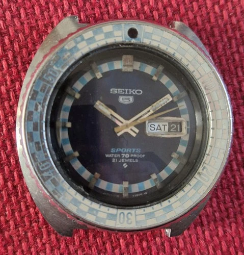 Seiko 5 Rally Diver 6119-8300 Sports Vintage