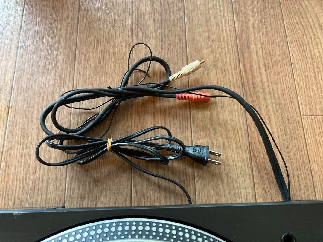 Technics SL-1200 MK5 Black DJ Turntable with Dust Cover record
