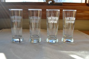 Set Of 4 Southern Comfort Shooter Shot Glasses Ebay