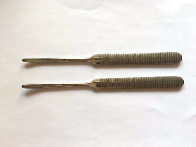 Medicon 26.24.04 Elevator Williger Periosteal 17cm 4mm breit stumpf gebogen 2 St