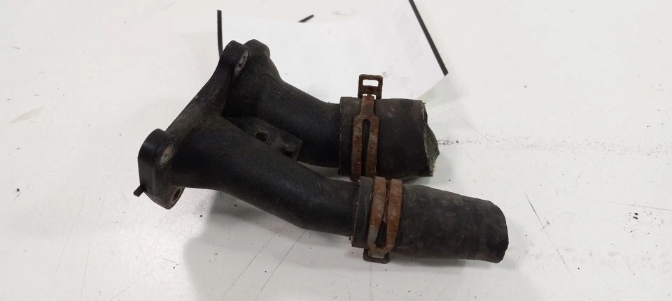 Soporte de montaje de carcasa termostato Ford Fiesta 2011 2012 2013 Foto 2 de 4