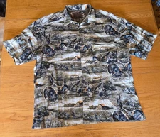 Mens xl legendary whitetails original deer gear Short sleeve turkey print shirt