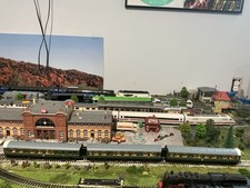 Hornby Calder Vale EMU set R2297b  OO scale DC