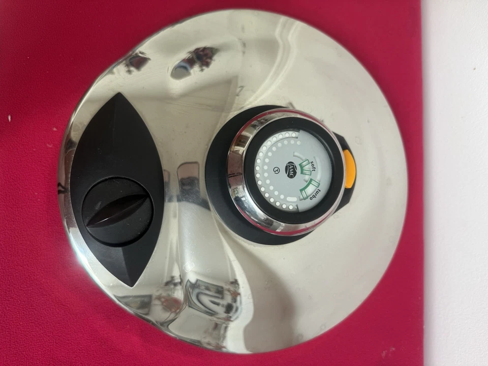 AMC Premium SCHNELLKOCHDECKEL  20cm