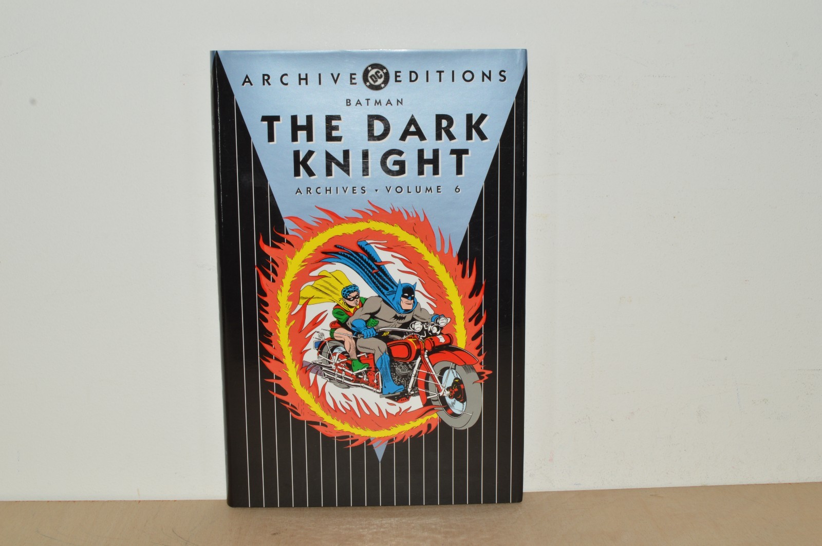 DC Archive Editions - Batman The Dark Knight Volume 6 (#V1) 1st Printing