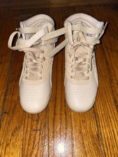 Reebok Freestyle Hi 5411 LTD Women Casual Retro Shoe BEIGE/Gold NO Box Sz 7