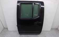 Porte arrière et accessoires Nissan NP300
