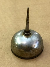 Vintage Small Sewing Machine Thumb Oiler Oil Can