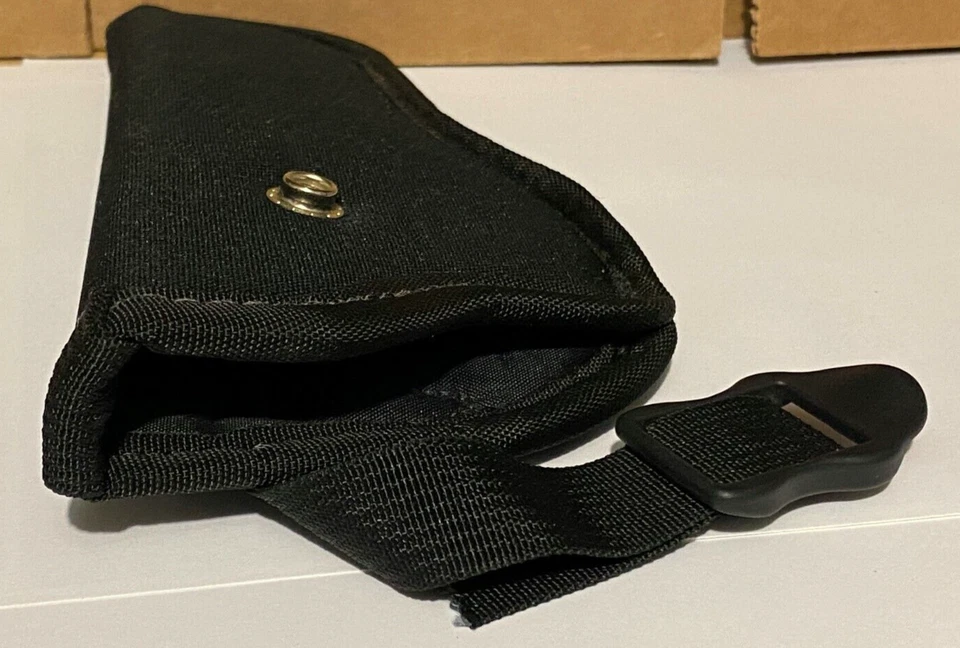 Blackhawk Nylon Hip Holster Size 4 RH for 1" Barrel Medium Auto Black USA - Image 2 of 4