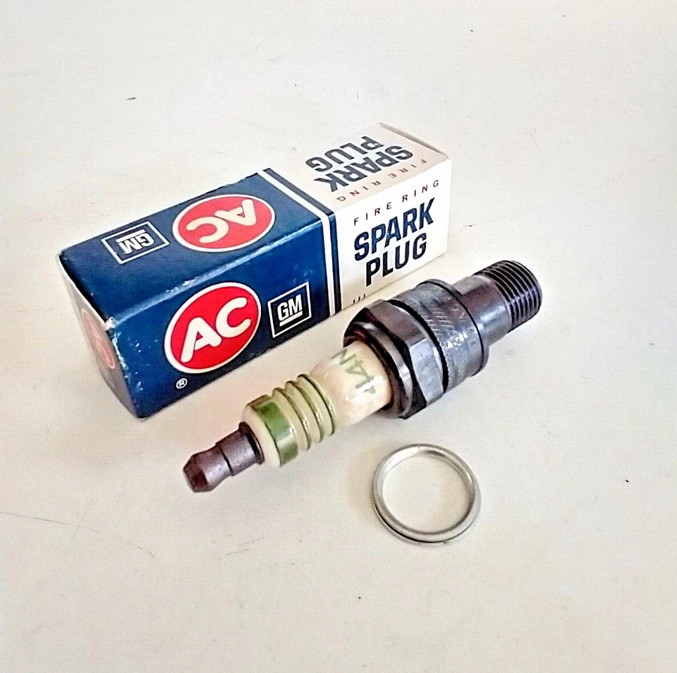 (Pack de 4) Bujía Vintage ACDELCO GM Fire Ring 44N (Hecho en EE. UU.) Foto 4 de 4