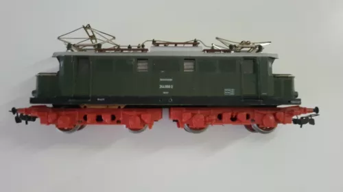 Piko BR244 068-3 Elektrolokomotive, Elok Spur H0 Gleichstrom Dachbodenfund