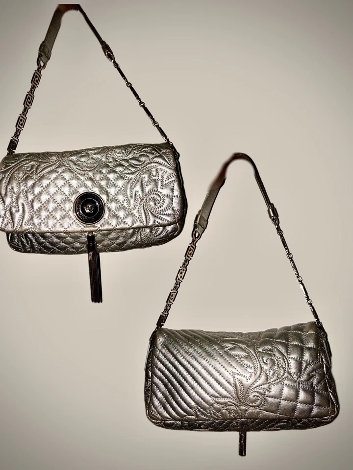 Bolso de Hombro Versace Metalizado Plateado Cuero Barroco Vanitas Medea. Foto 2 de 4