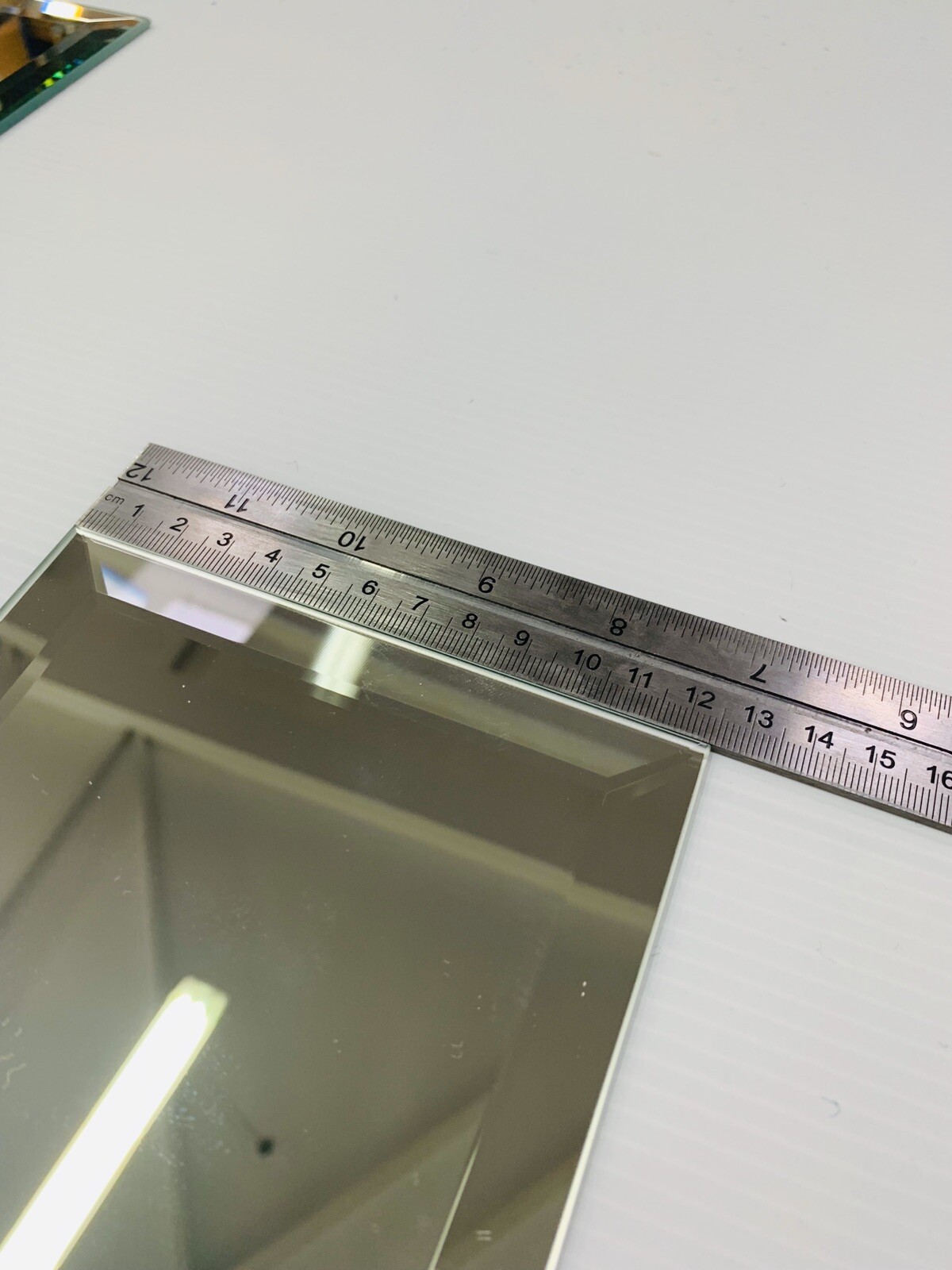 Silver mirror bevelled wall tiles / bathroom kitchen splashbacks tiles