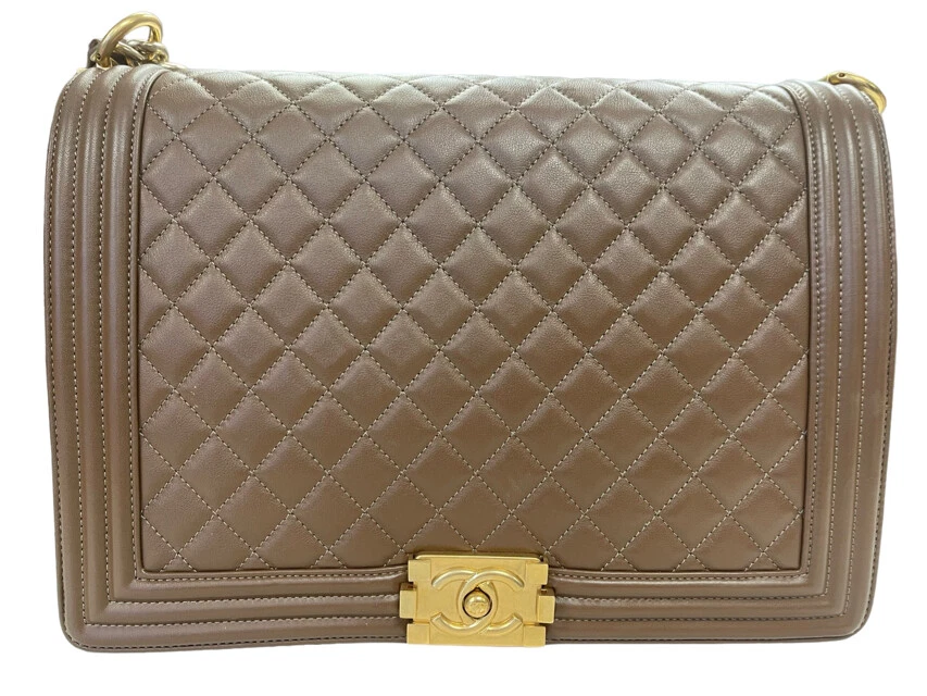 Chanel boy xl hot sale