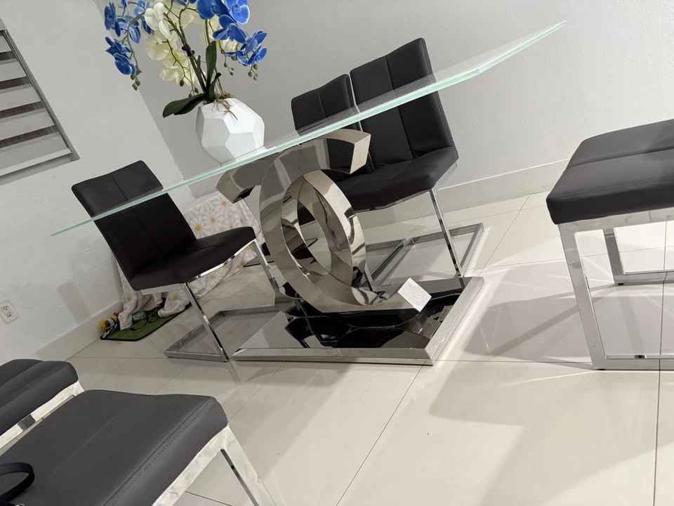 Dining Table and Chair Set - Image 2 of 4