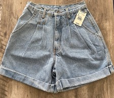 Bill Blass Jeans Vintage High Waist Denim Shorts Pleated Cuffed Size 8 0/2 90s