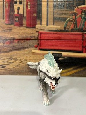 Schleich Eldrador Creatures Snow Wolf Ice Figure Animal Figurine 42452