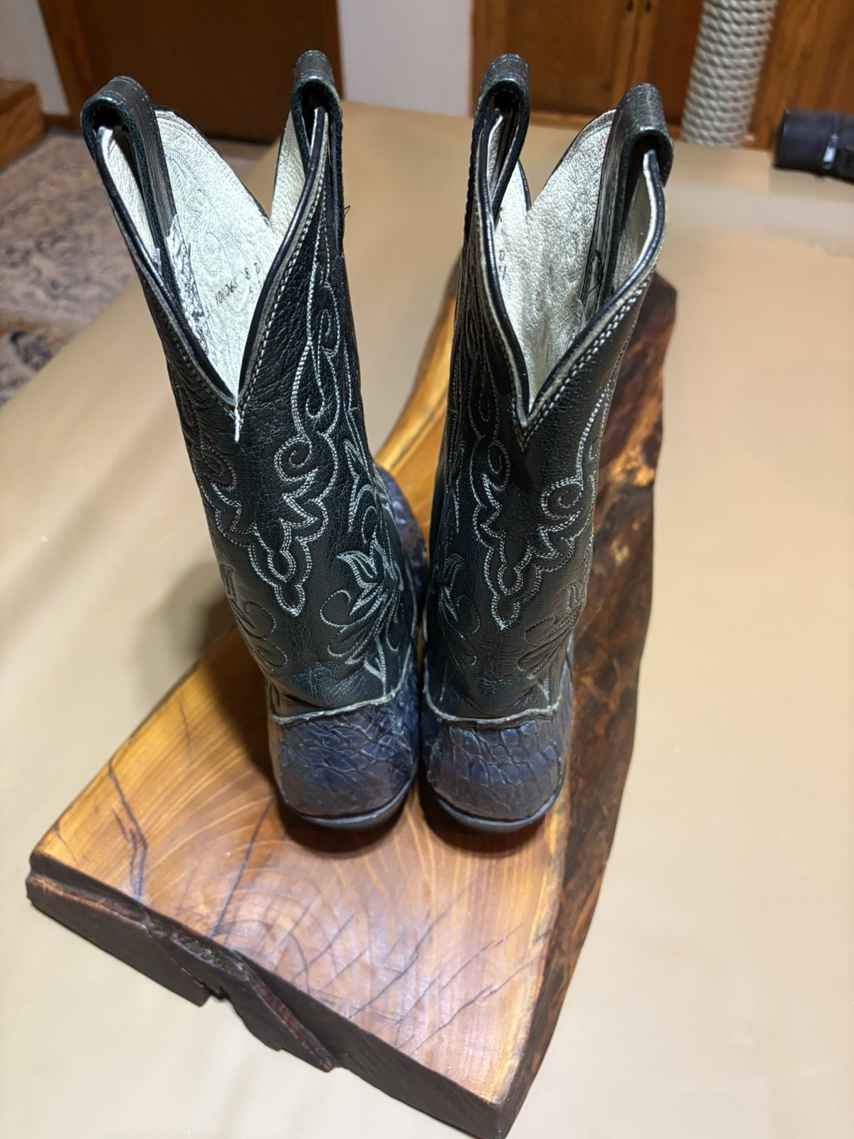 Vintage Olathe Sea Bass Cowboy Boots Rare Exotic USA Made Size 8D EXCELLENT image 5