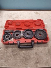 Milwaukee 49-16-2695 2 1/2”-4” Knock Out Punch Set Outil