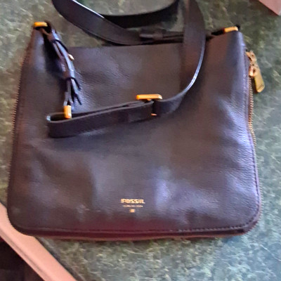 Fossil Black Pebbled Shoulder Bag, Zip Closure, Gold Hardware, Women