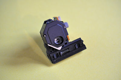 Lasereinheit f. Denon CD-Pl. DCD-485 / -655 / -685  NEU