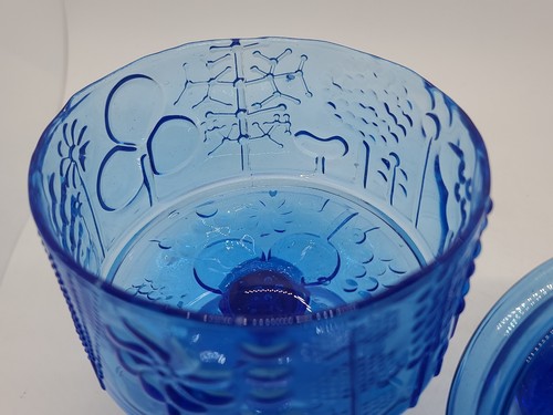 Antique Cobalt Blue Embossed Glass Footed Pedestal Lidded Candy Dish with Cover - Picture 14 of 15