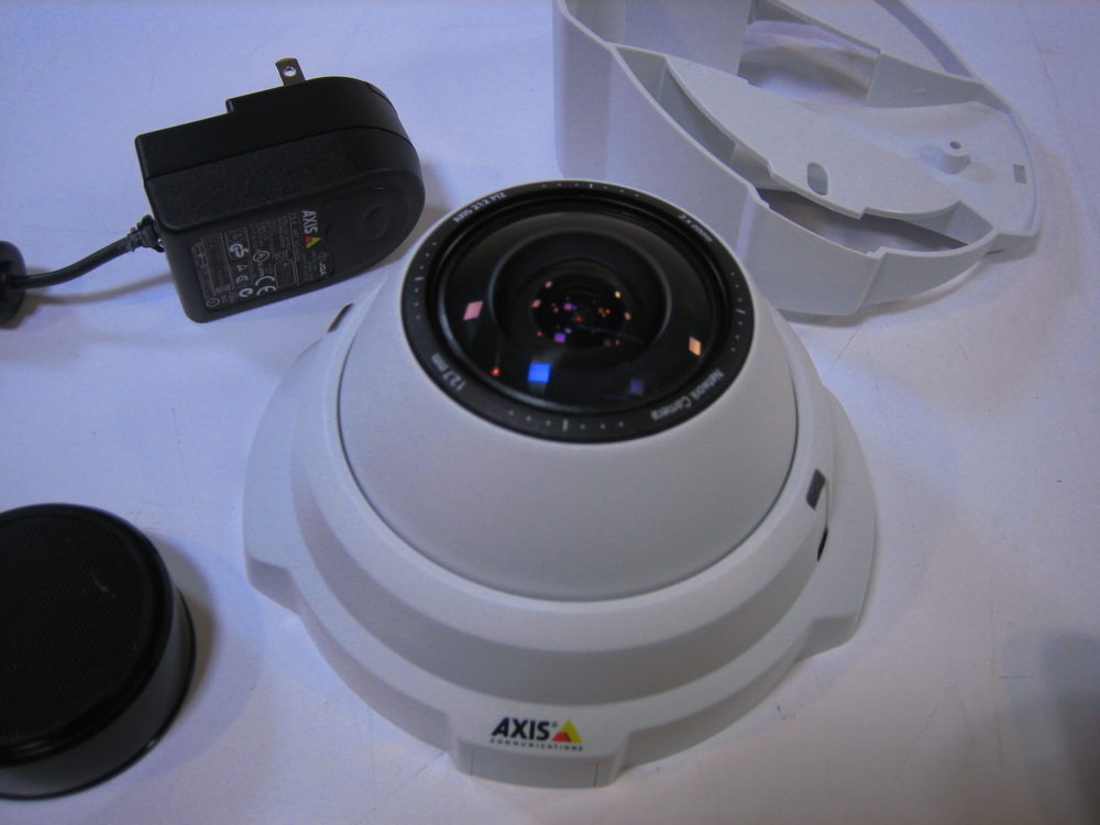 Axis 212 Network PTZ Color Security Camera 0251-001-04 - Open Box