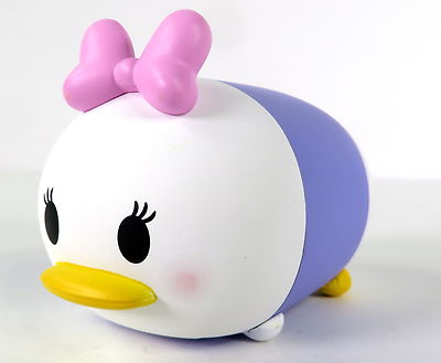 Disney Tsum Tsum Disney Store Collectible Vinyl Figure Daisy Duck