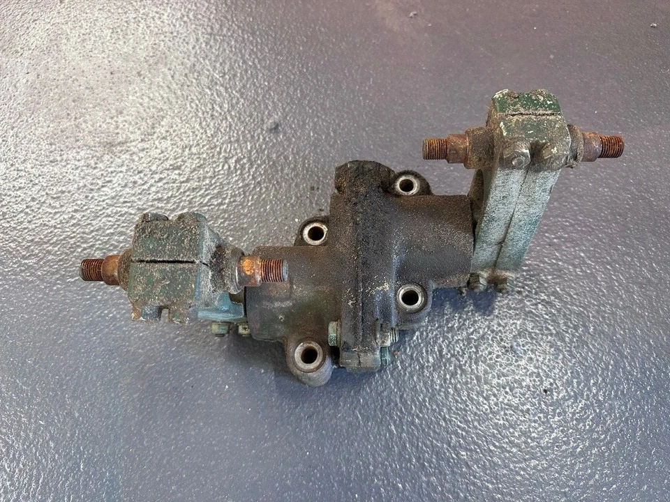 Jacobsen 547573 Ryan GA-30 Reversing Gearbox Aerator 889469 GA30 Ver Link 522858 Foto 2 de 4